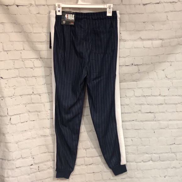 NBA Men’s Jogger Pants - Picture 3 of 7